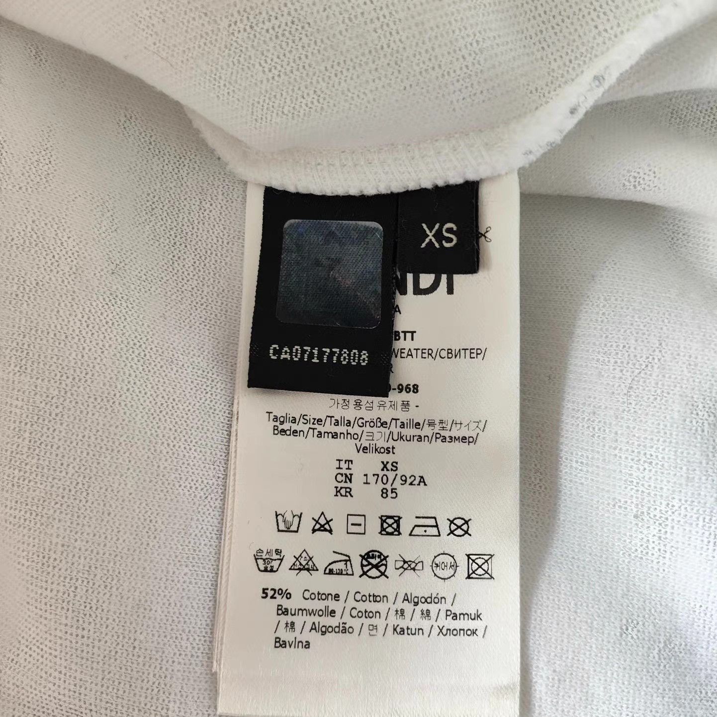 Fendi White Long Sleeve Sweatshirt with Graphic Stripe Size US XS / EU 42 / 0 - 4 Thumbnail