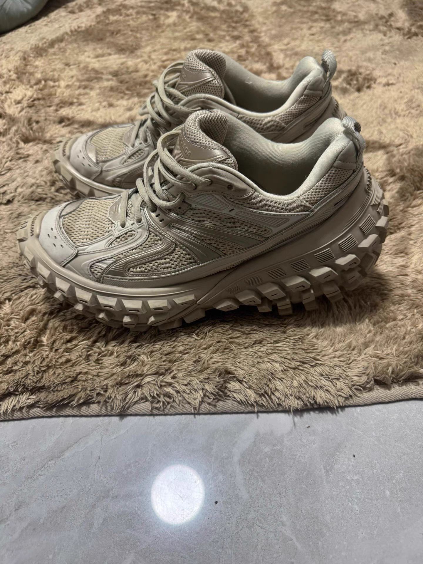 Balenciaga Gray Low-Top Sneakers Size 10 Size US 10 / EU 43 - 3 Thumbnail