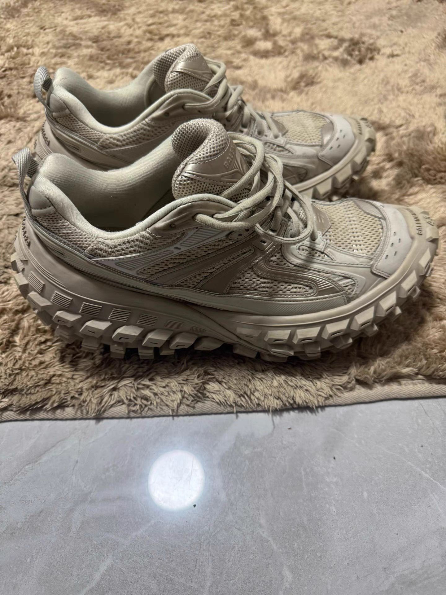 Balenciaga Gray Low-Top Sneakers Size 10 Size US 10 / EU 43 - 2 Thumbnail