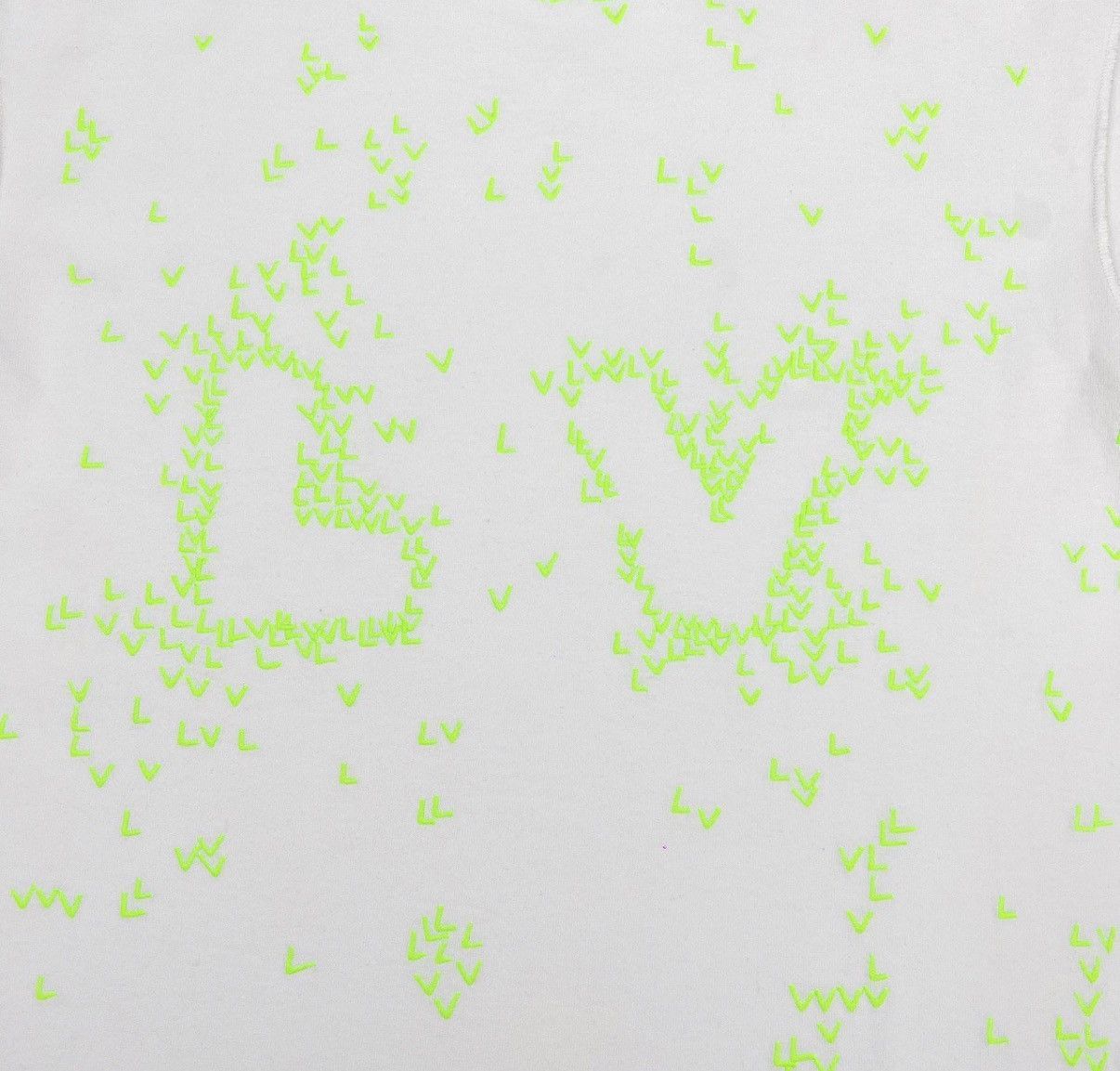 Louis Vuitton White Short-Sleeve Shirt with Green Pattern Size US S / EU 44-46 / 1 - 4 Thumbnail