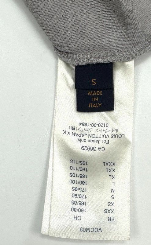 Louis Vuitton Gray Patterned Short-Sleeve T-Shirt Size US S / EU 44-46 / 1 - 4 Thumbnail