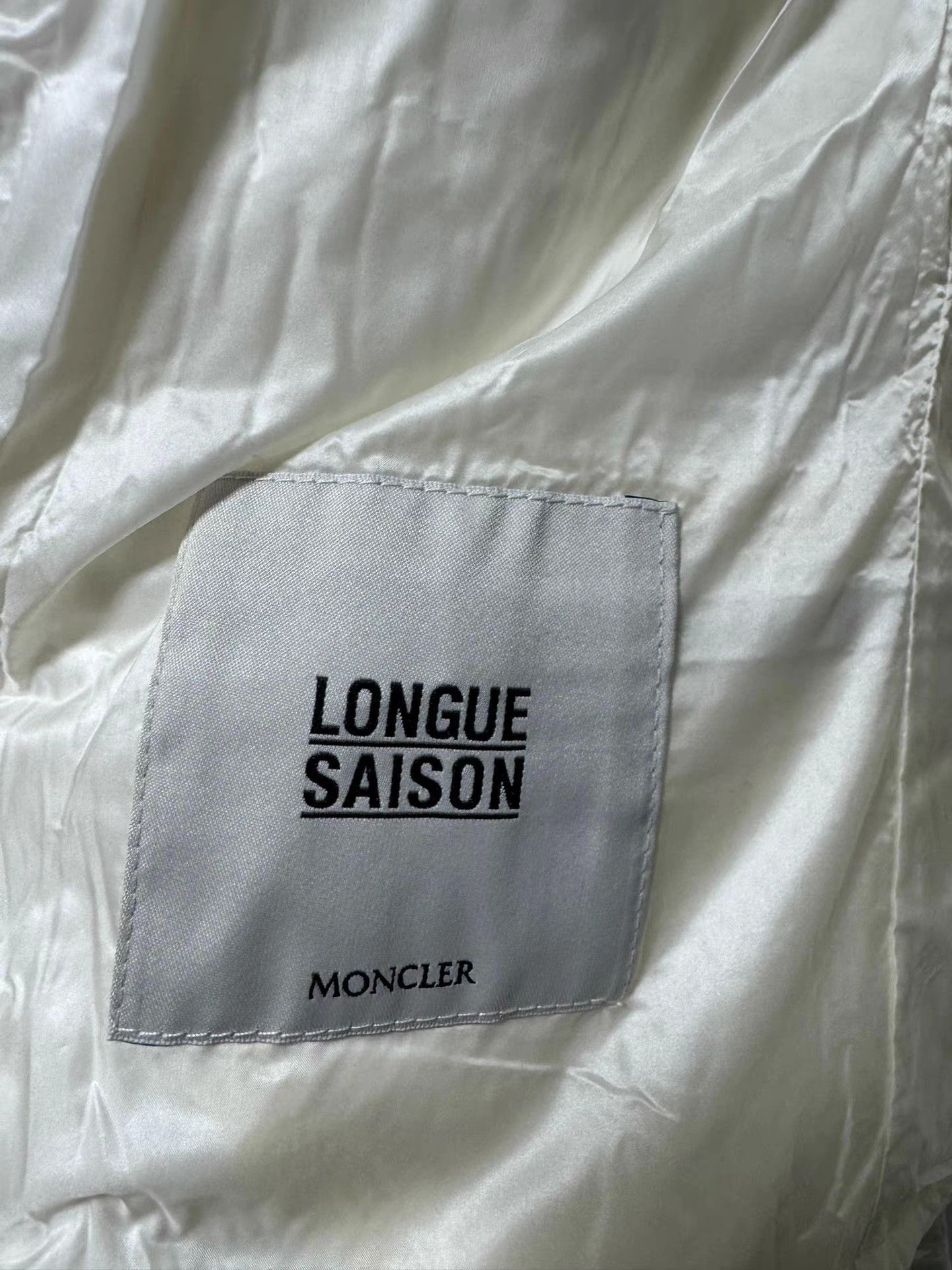 Moncler White Quilted Light Jacket XS Size US XS / EU 42 / 0 - 5 Thumbnail