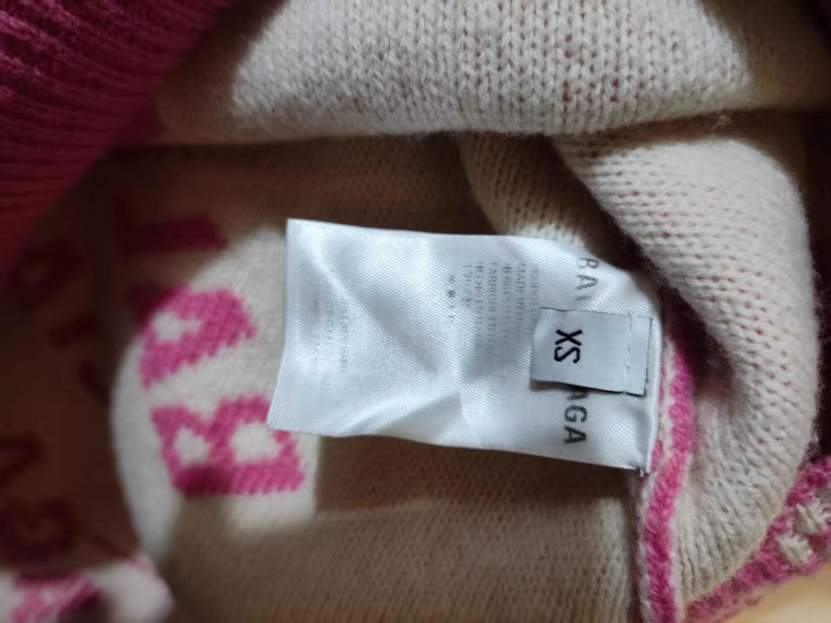 Balenciaga Pink Oversized Sweater with All-Over Print Size US XS / EU 42 / 0 - 4 Thumbnail
