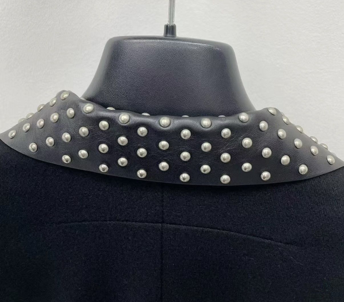 Givenchy Black Long Coat with Studded Collar Size S Size US S / EU 44-46 / 1 - 7 Thumbnail