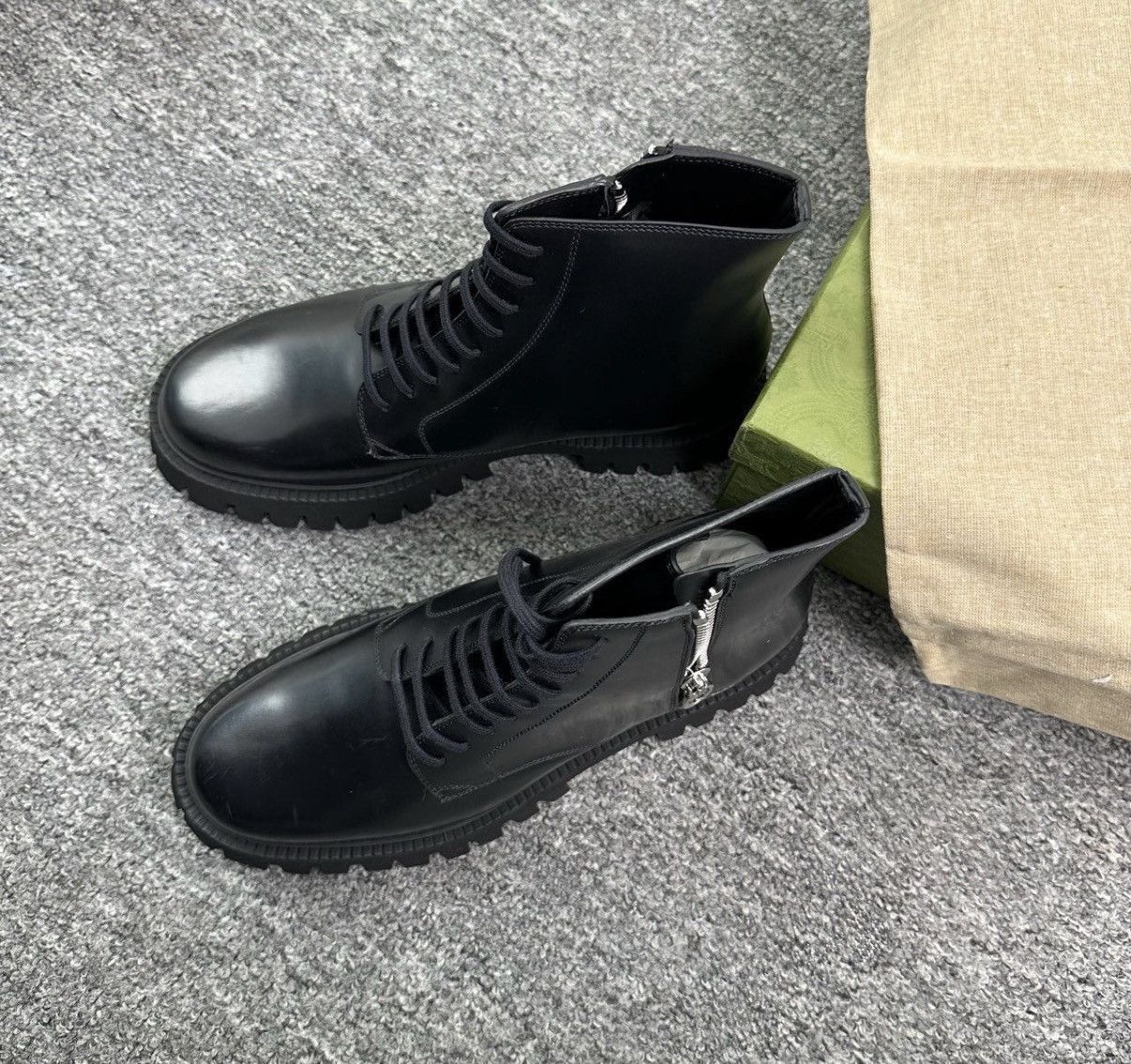 Gucci Black Leather Lace-Up Ankle Boots with Zipper Size US 9 / EU 42 - 2 Thumbnail