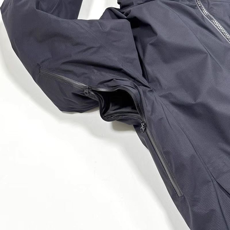 Attachment Black Hooded Parka - Size M Size US M / EU 48-50 / 2 - 4 Thumbnail