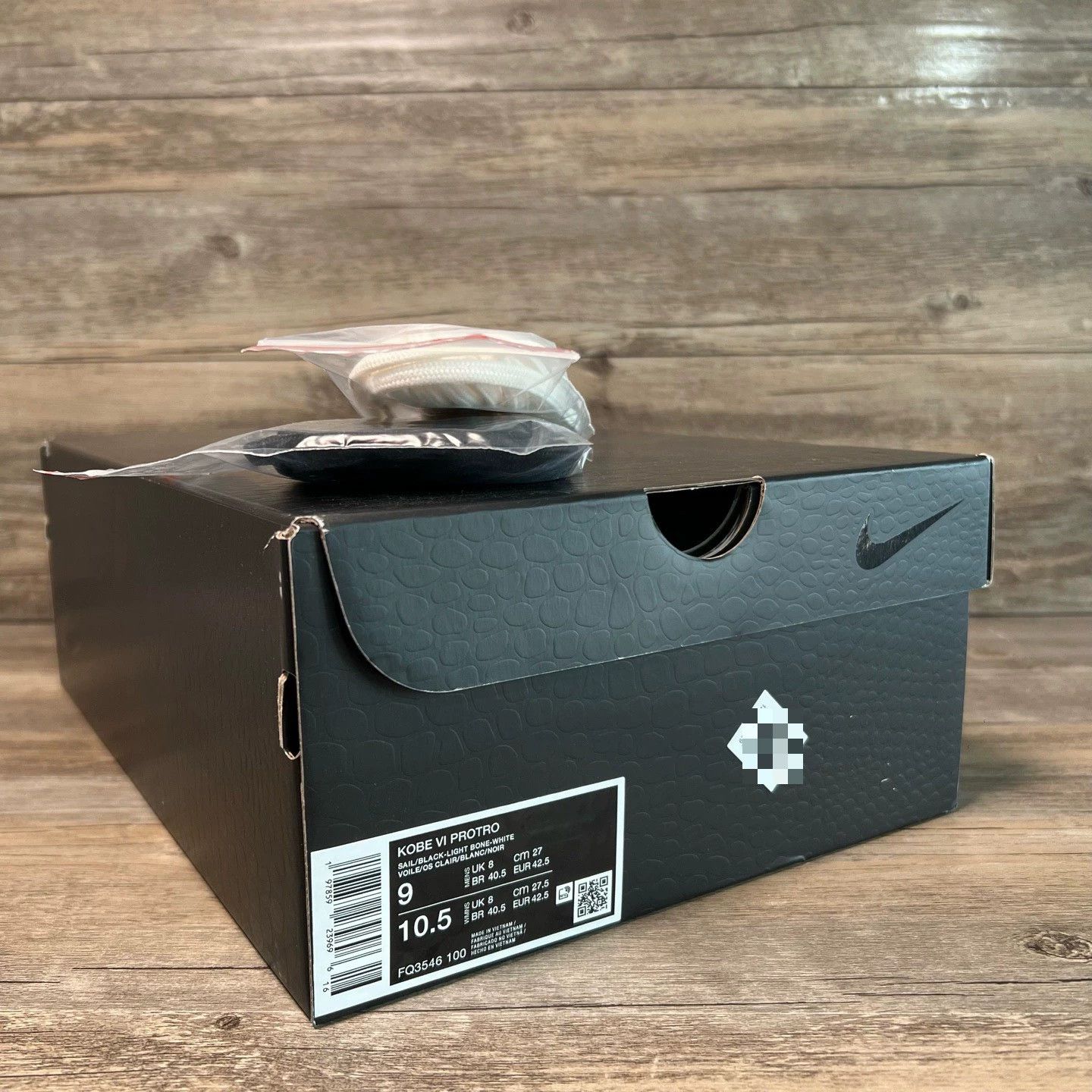 Nike Nike KOBE 6 White Lowtop Sneakers 42 Men Size US 9 / EU 42 - 8 Thumbnail