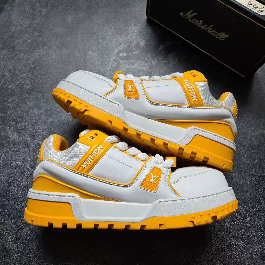 Louis Vuitton Louis Vuitton Training Yellow Lowtop Sneakers 42 Men Size US 9 / EU 42 - 2 Thumbnail