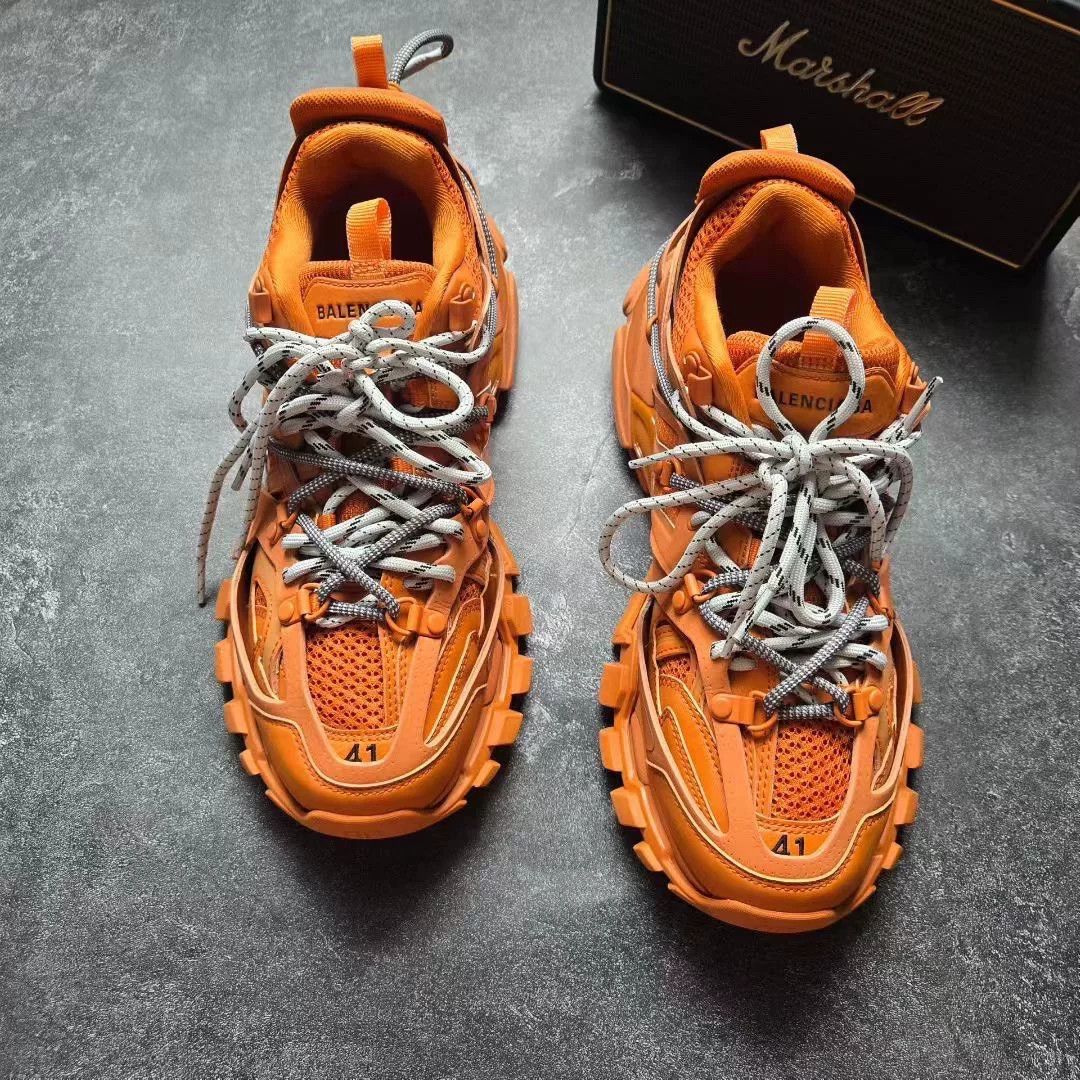 Balenciaga Balenciaga Orange Lowtop Sneakers 41 Men Size US 8.5 / EU 41-42 - 3 Thumbnail