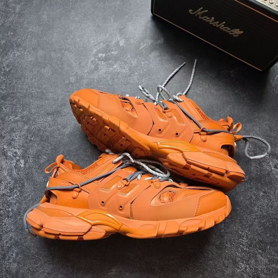 Balenciaga Balenciaga Orange Lowtop Sneakers 41 Men Size US 8.5 / EU 41-42 - 2 Thumbnail