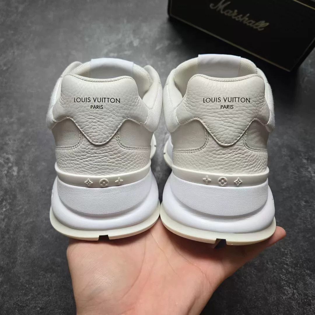 Louis Vuitton Louis Vuitton Black Lowtop Sneakers 40 Men Size US 7.5 / EU 40-41 - 6 Thumbnail
