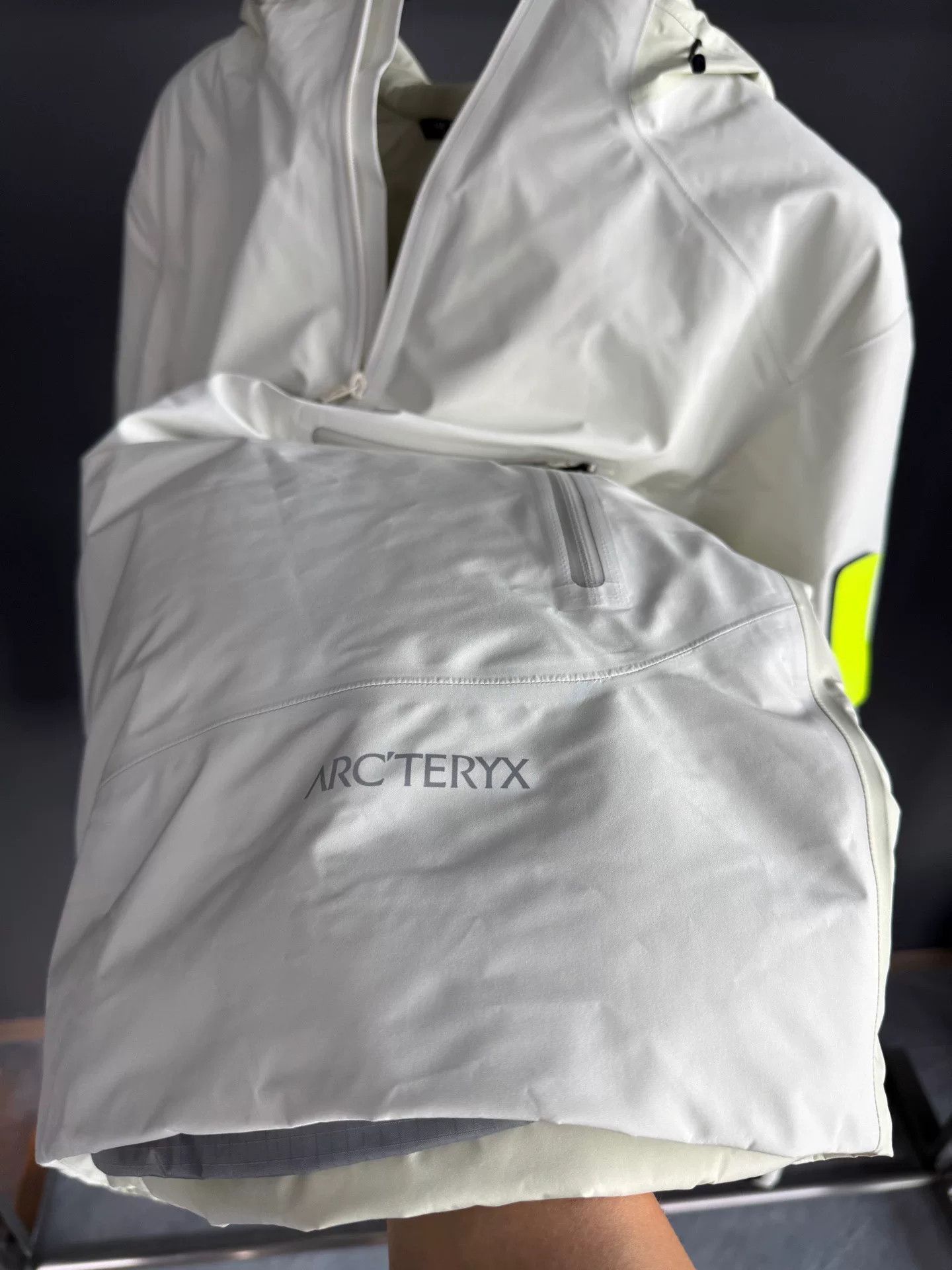 Arc'teryx Arc'teryx White Hoodie M Men Size US M / EU 48-50 / 2 - 4 Thumbnail