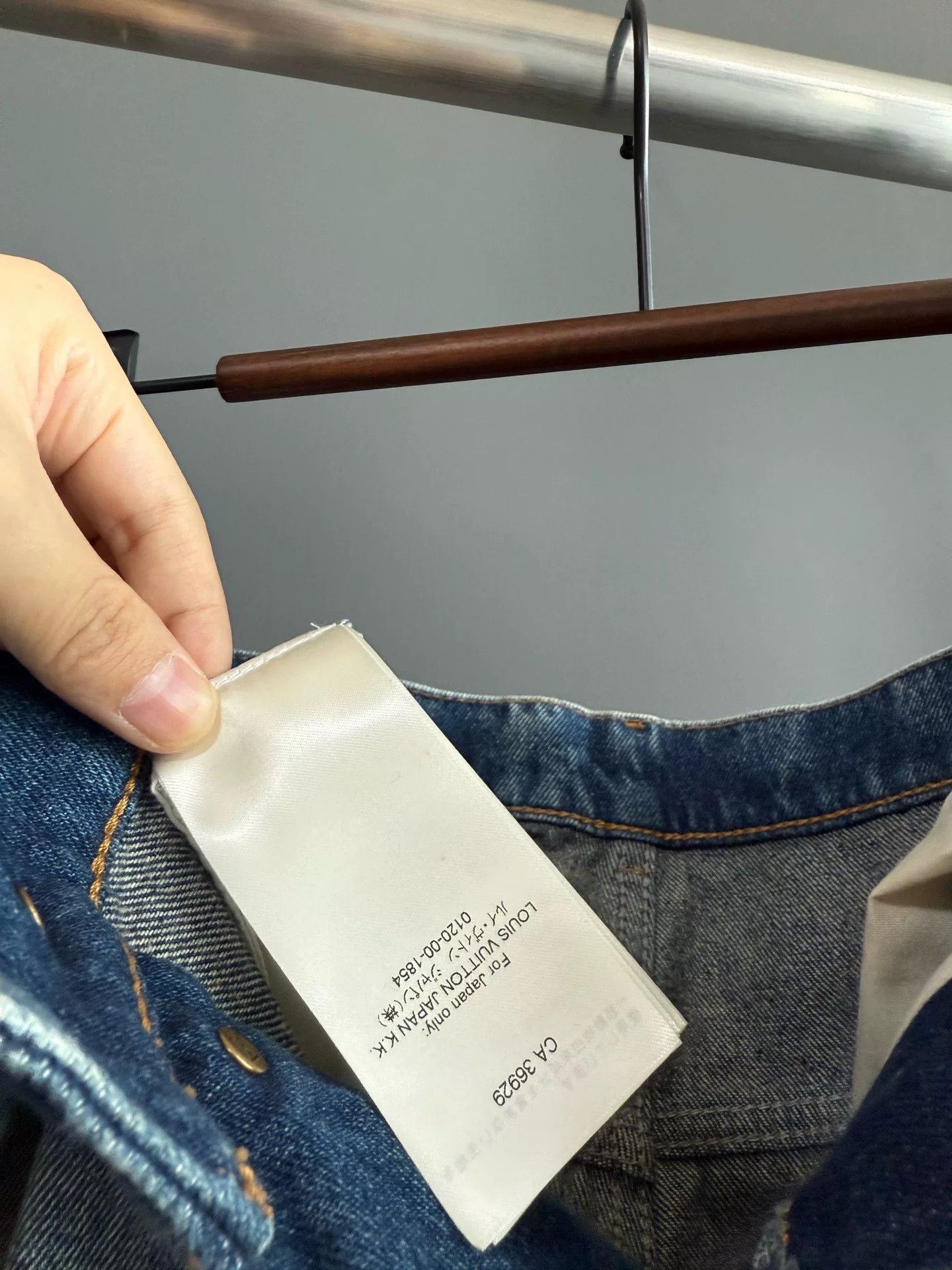 Louis Vuitton Louis Vuitton Blue Denim Jeans 28 Men Size US 28 / EU 44 - 7 Thumbnail