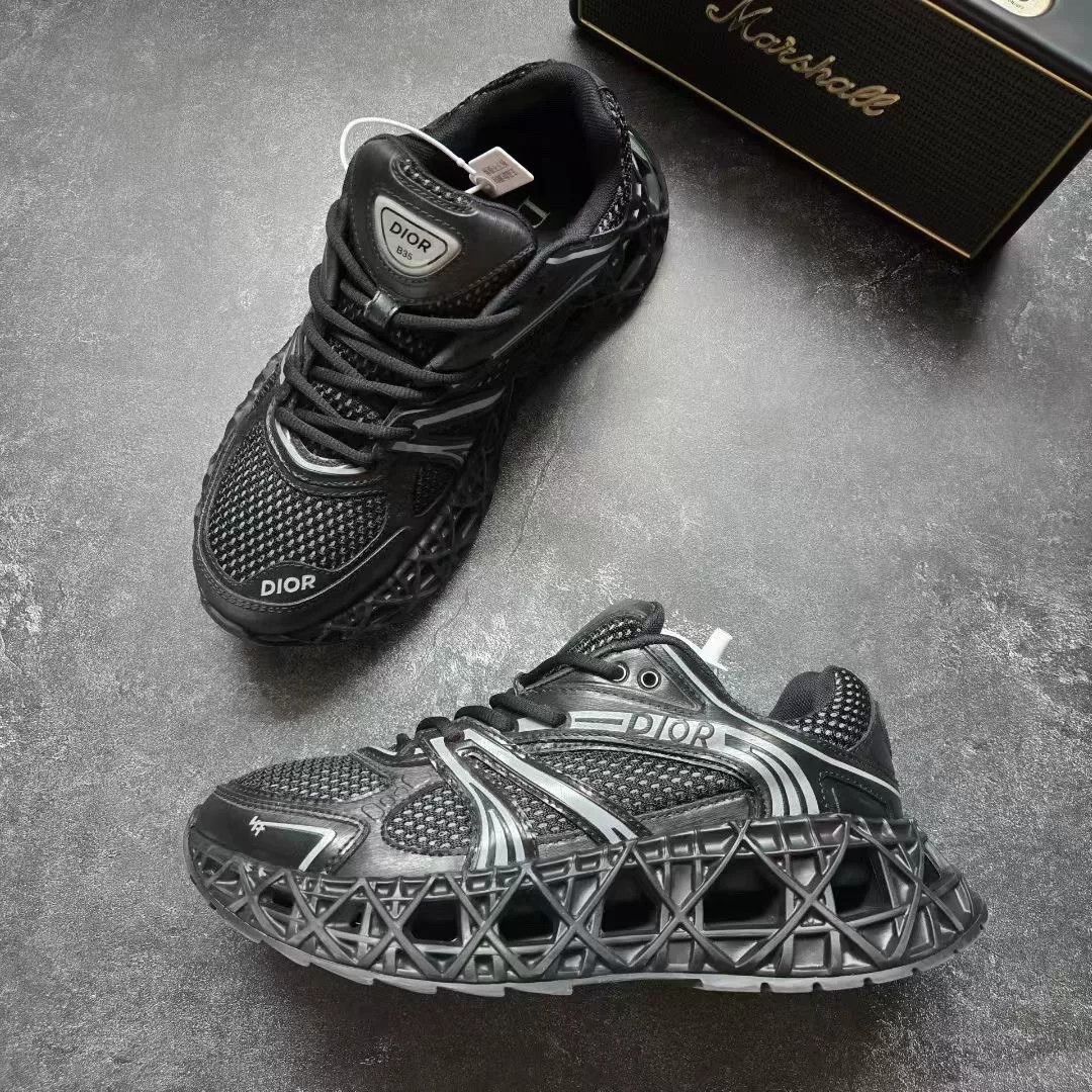 Dior Dior Silver Lowtop Sneakers 35 Men Size US 5 / EU 37 - 5 Thumbnail