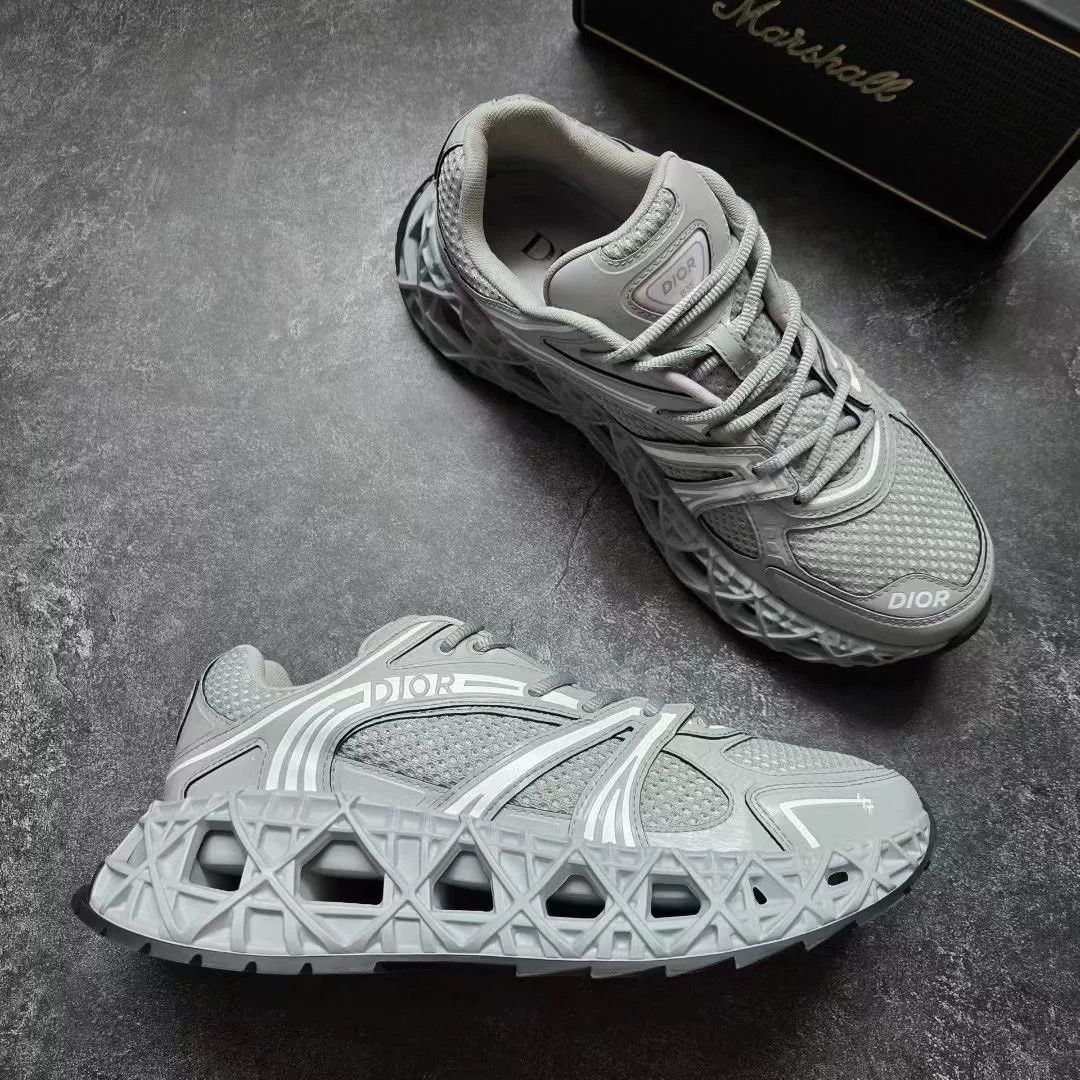 Dior Dior Gray Lowtop Sneakers 35 Men Size US 5 / EU 37 - 6 Thumbnail
