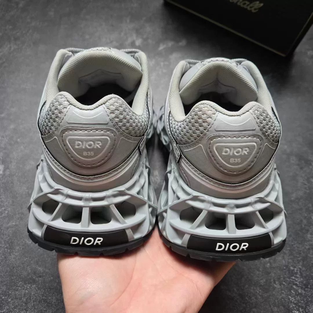 Dior Dior Gray Lowtop Sneakers 35 Men Size US 5 / EU 37 - 7 Thumbnail
