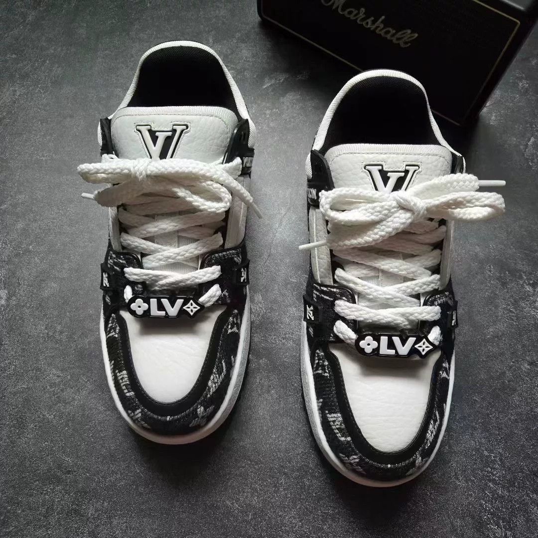 Louis Vuitton Louis Vuitton Training Black Lowtop Sneakers 41 Men Size US 8.5 / EU 41-42 - 3 Thumbnail