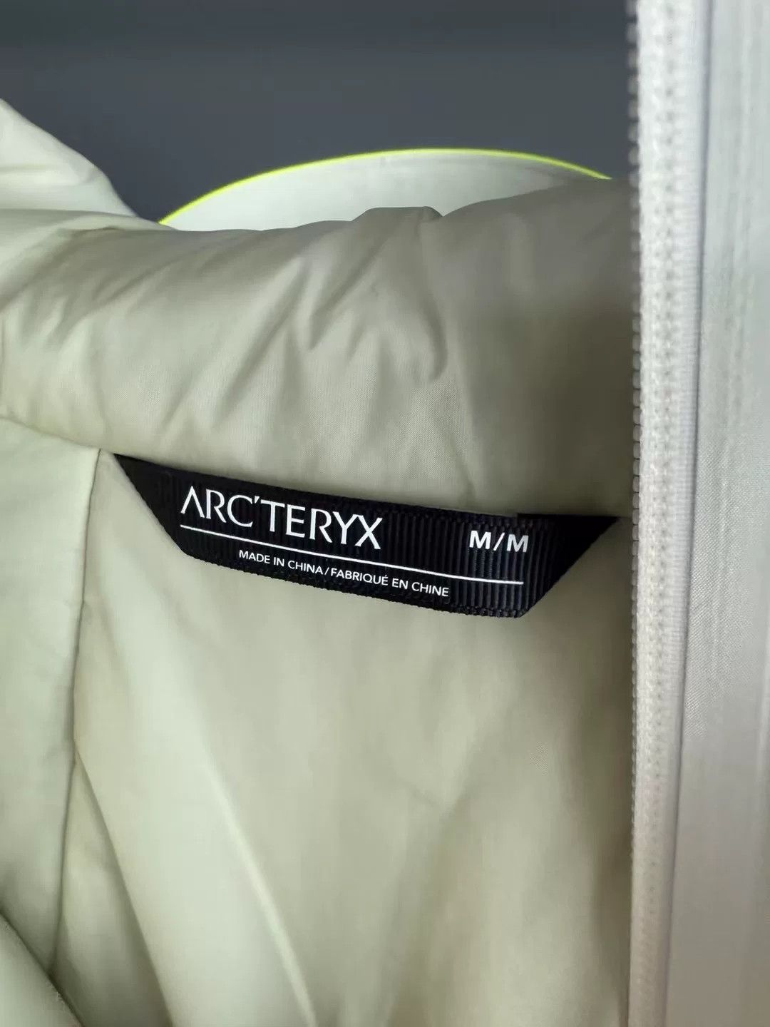 Arc'teryx Arc'teryx White Hoodie M Men Size US M / EU 48-50 / 2 - 6 Thumbnail