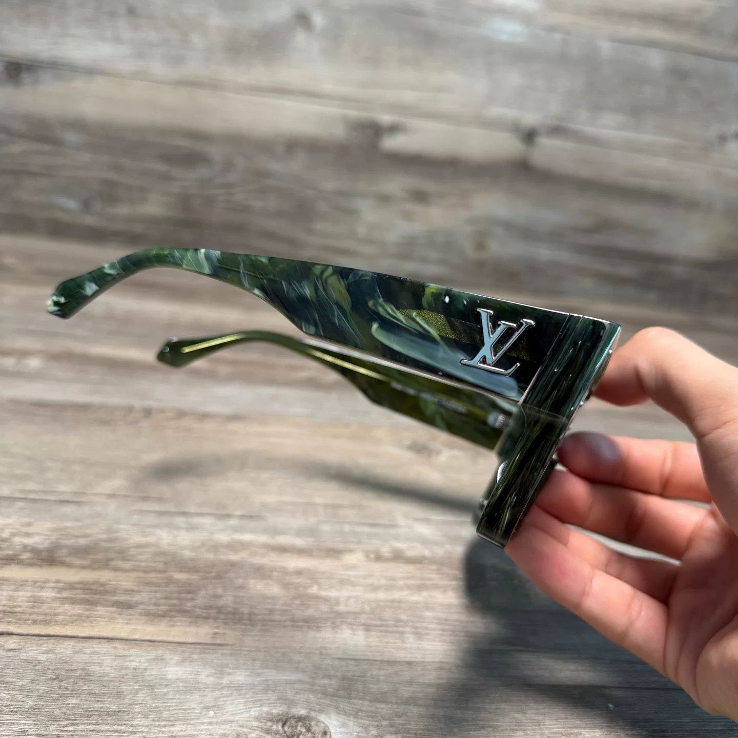 Louis Vuitton Louis Vuitton Green Item M Men Size ONE SIZE - 3 Thumbnail