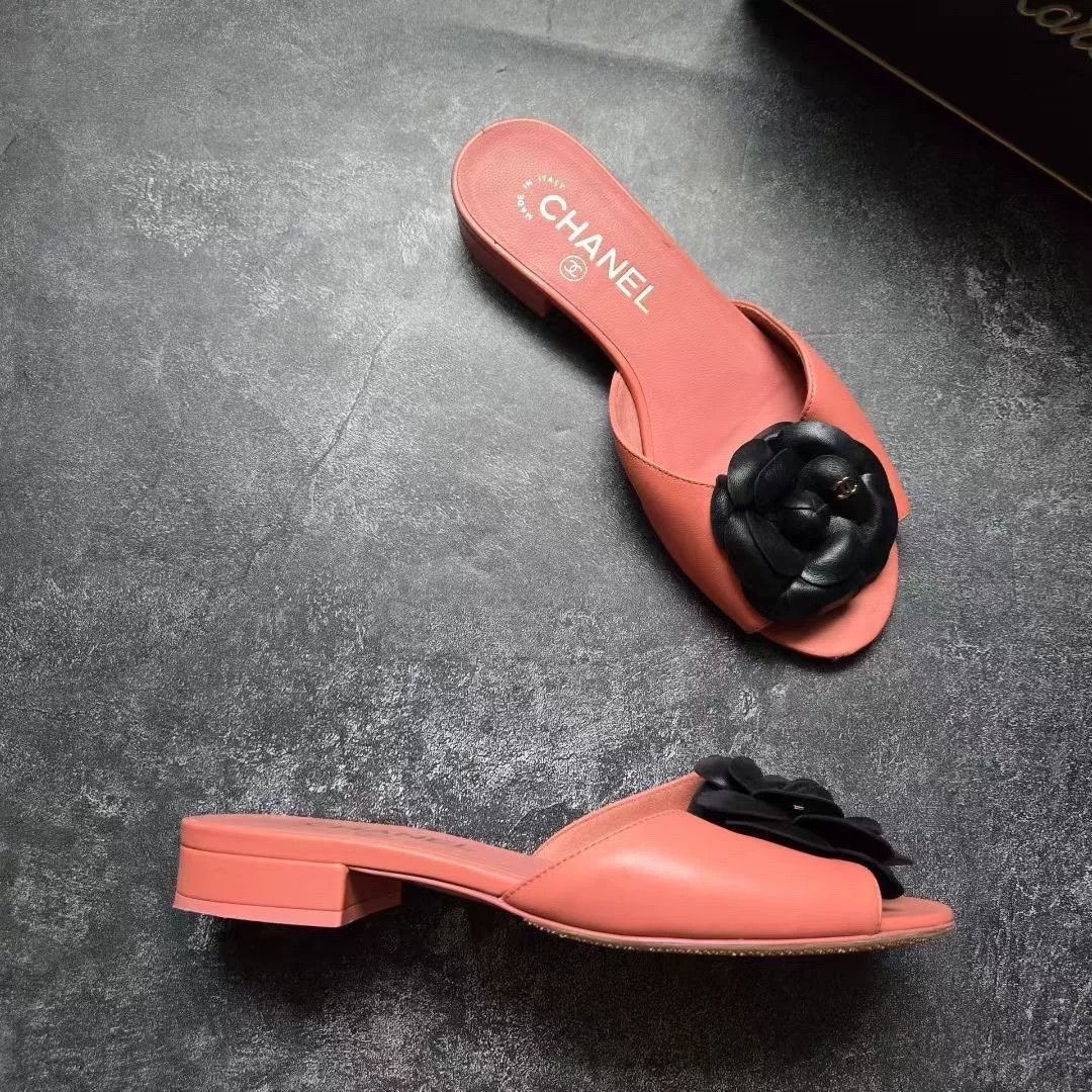 Chanel Chanel Pink Sandals 35 Women Size US 5 / IT 35 - 5 Thumbnail