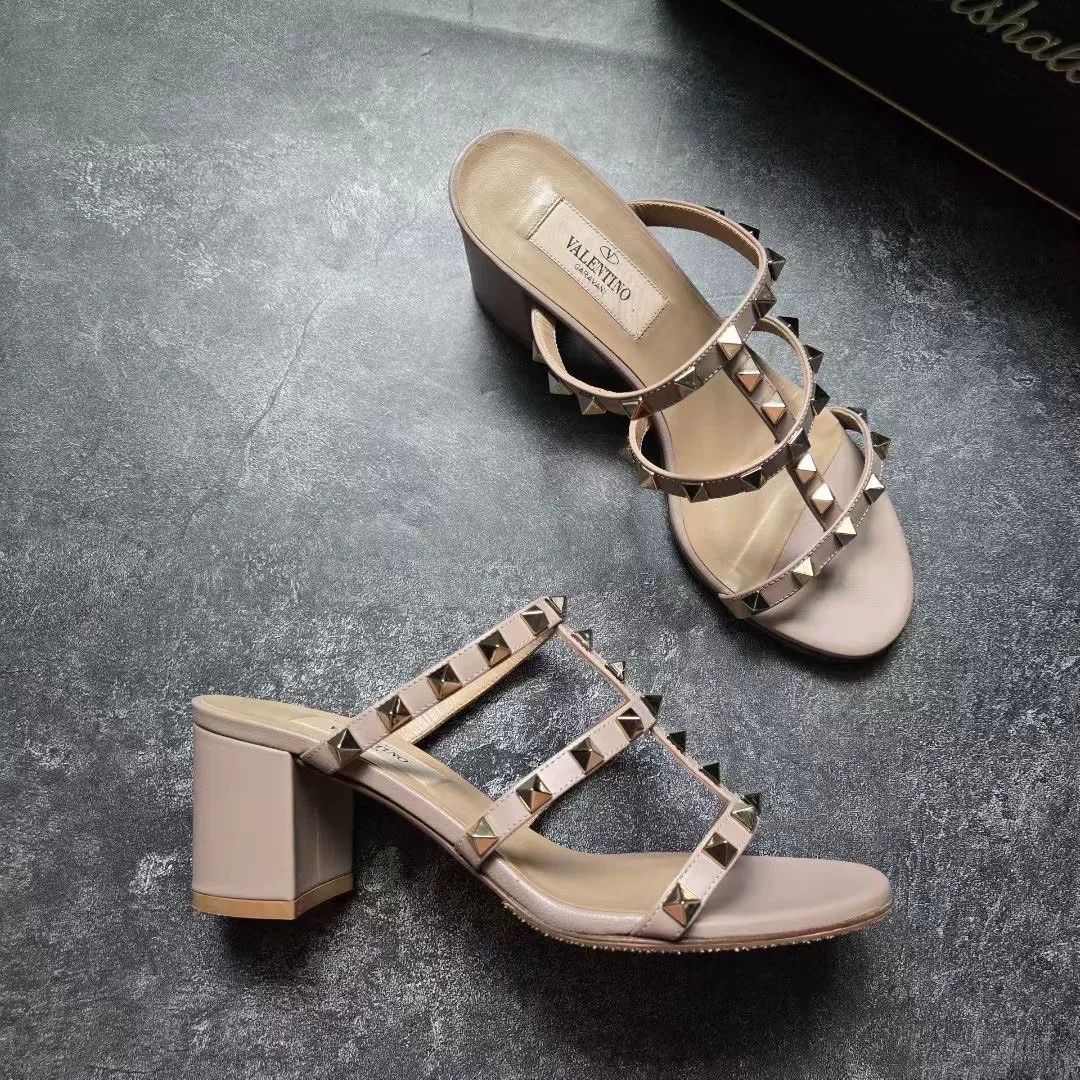 Valentino Valentino Pink Sandals 35 Women Size US 5 / IT 35 - 5 Thumbnail