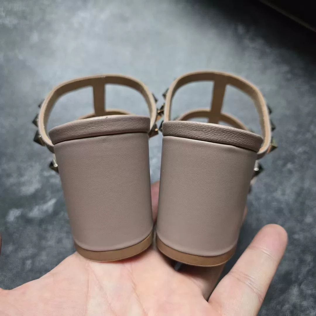 Valentino Valentino Pink Sandals 35 Women Size US 5 / IT 35 - 6 Thumbnail
