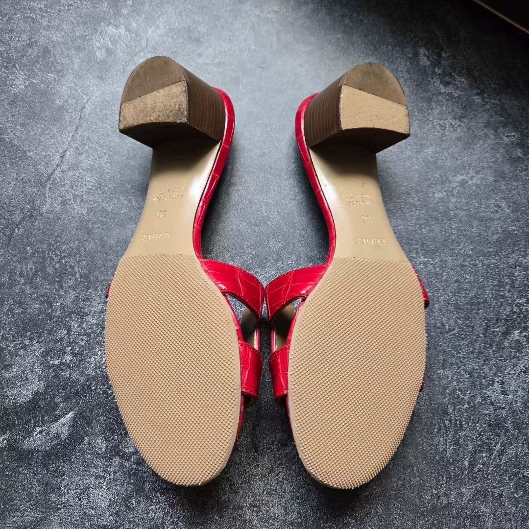 Hermes Hermes Red Sandals 36 Women Size US 6 / IT 36 - 7 Thumbnail