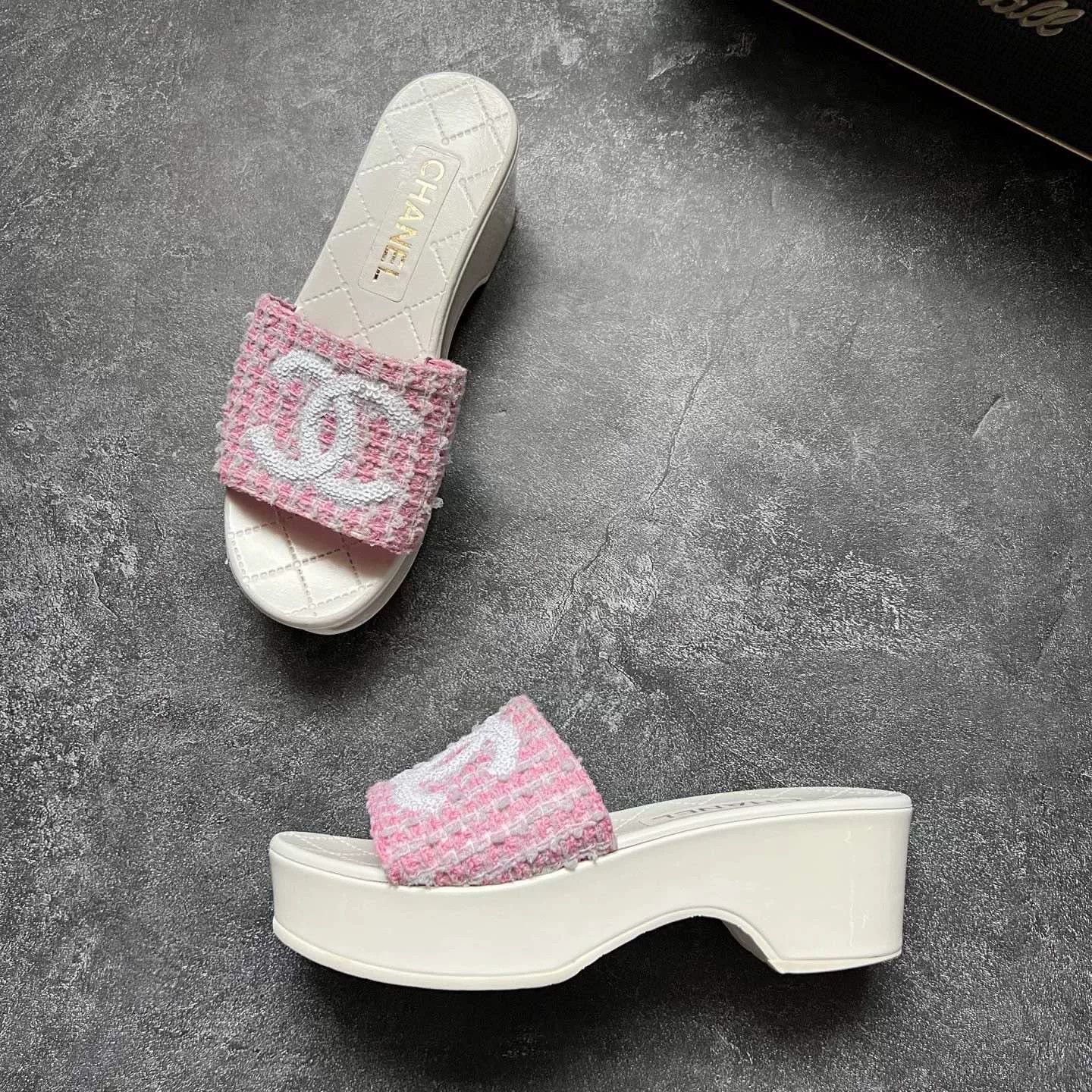 Chanel Chanel Blue Sandals 24 Women Size US 8 / IT 38 - 4 Thumbnail