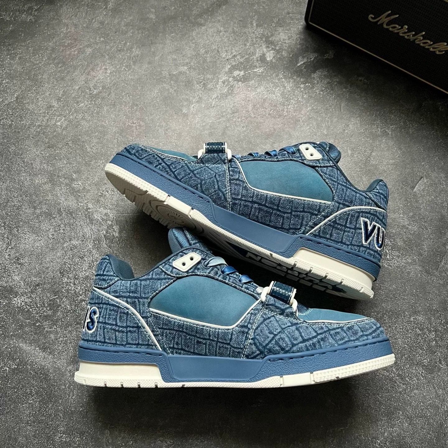 Louis Vuitton Louis Vuitton Training Blue Lowtop Sneakers 9.5 Men Size US 9.5 / EU 42-43 - 2 Thumbnail