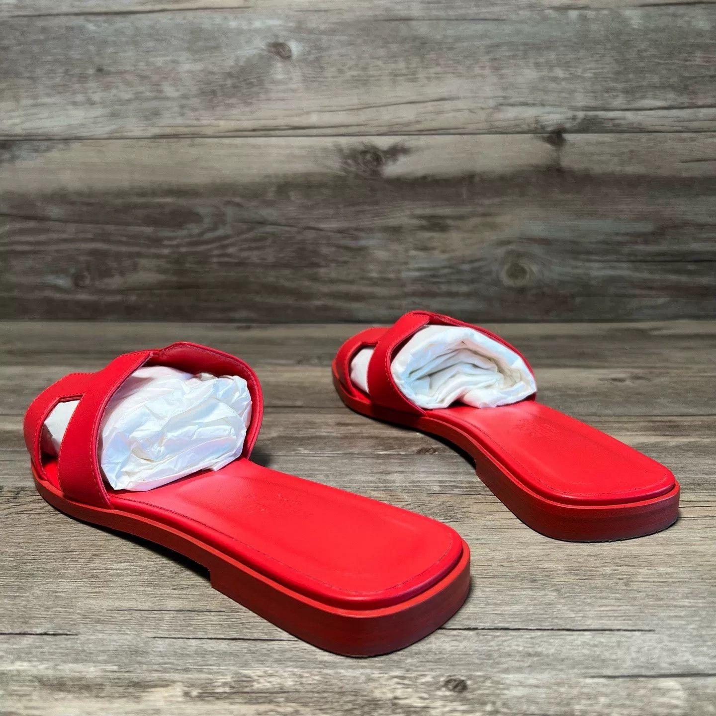 Hermes Hermes Red Sandals 38 Women Size US 7.5 / IT 37.5 - 4 Thumbnail