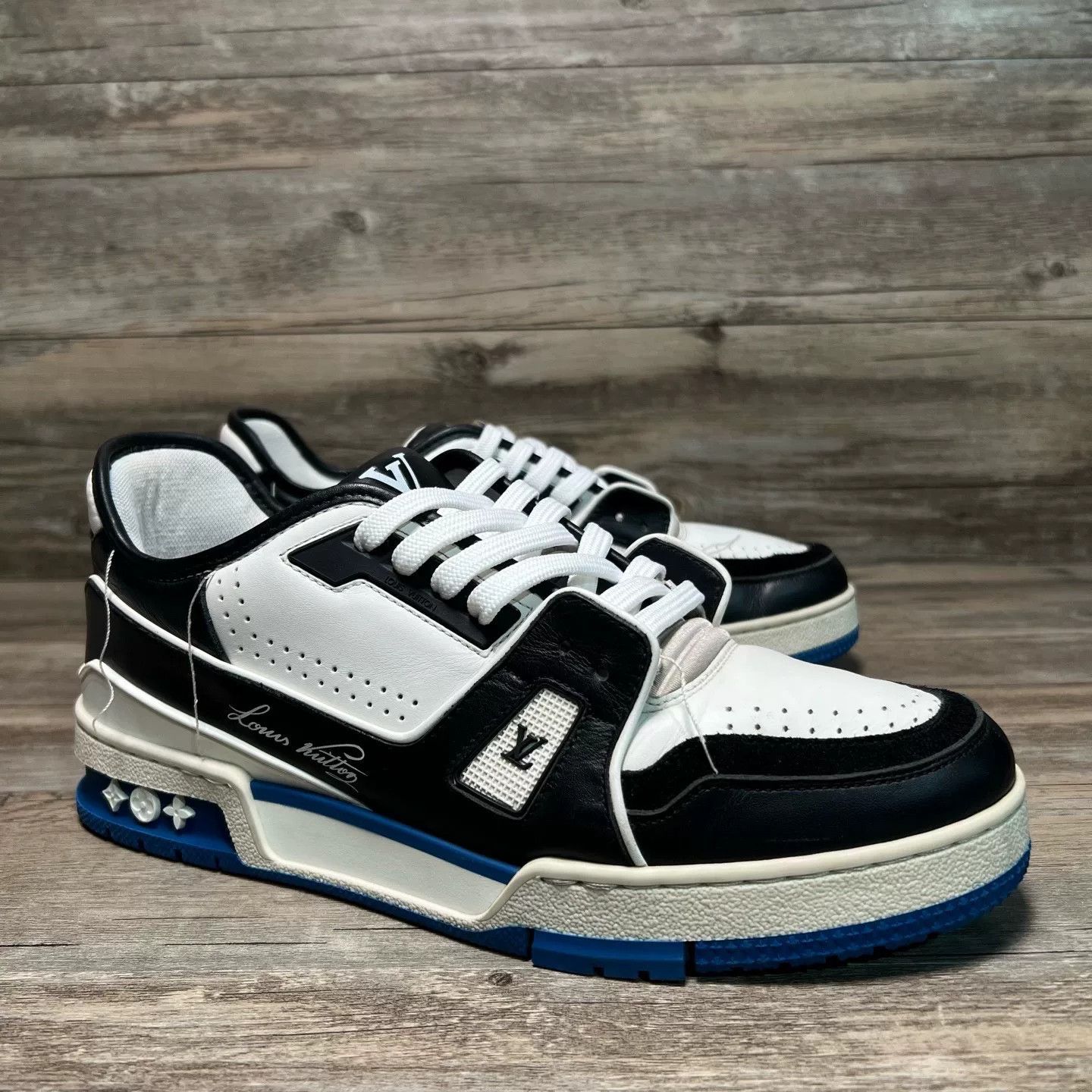 Louis Vuitton Louis Vuitton Training Black Lowtop Sneakers 41 Men Size US 8.5 / EU 41-42 - 2 Thumbnail