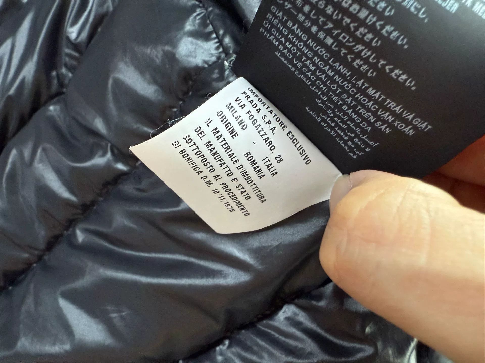 Prada Prada Down Black Heavy Coat L Men Size US L / EU 52-54 / 3 - 7 Thumbnail