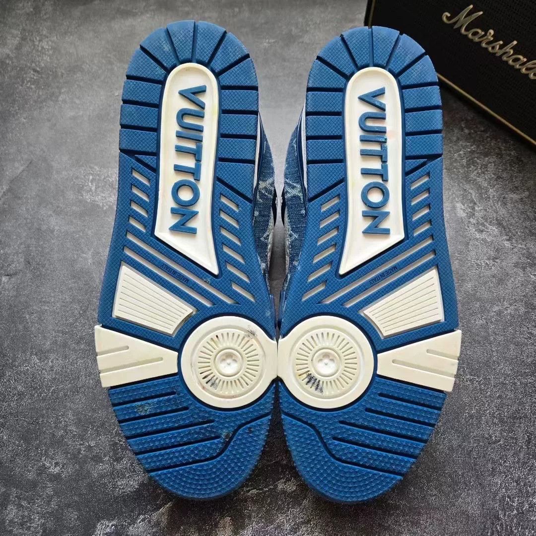 Louis Vuitton Louis Vuitton Training Blue Lowtop Sneakers 25 Men Size US 10 / EU 43 - 7 Thumbnail