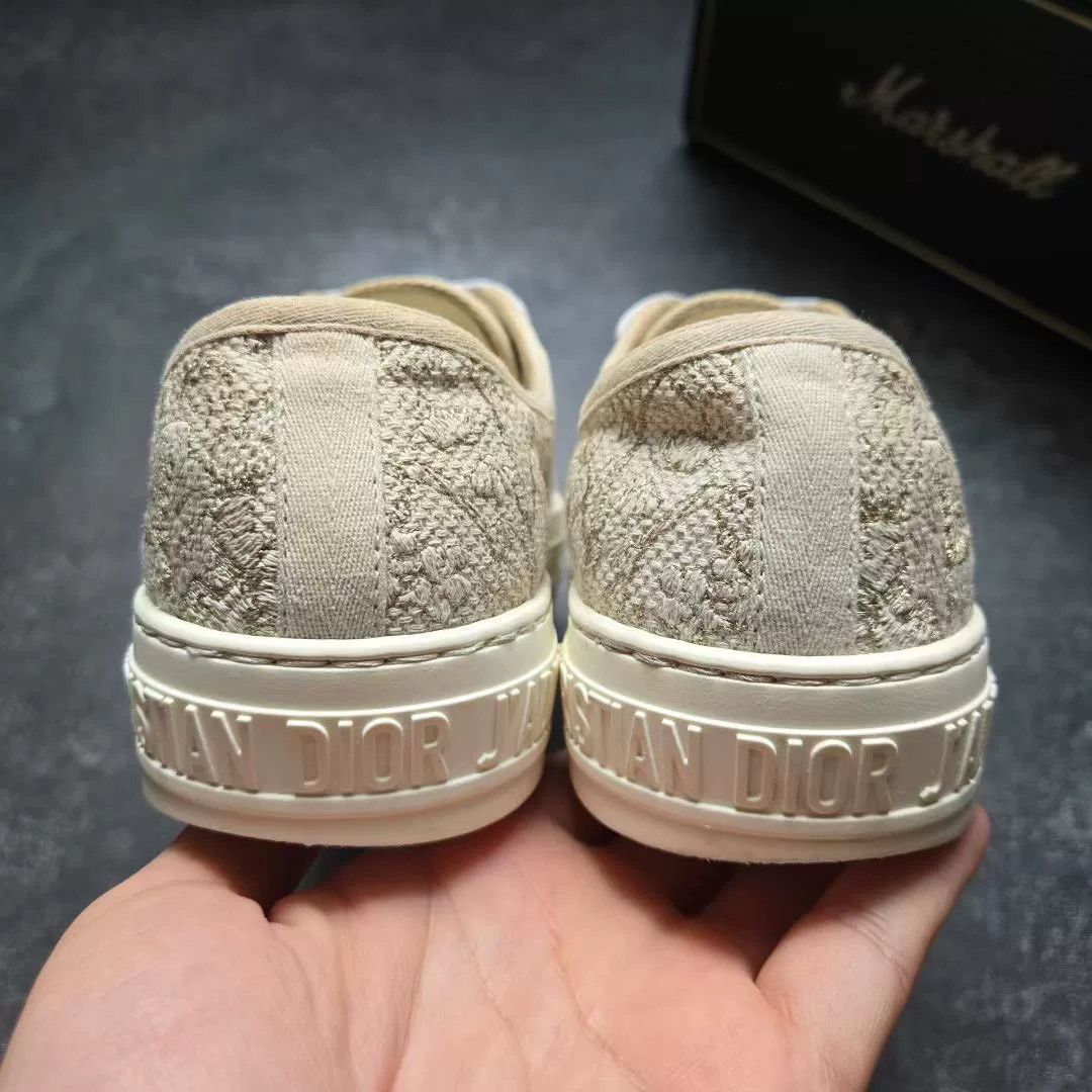 Dior Dior Floral Printed Lowtop Sneakers 38 Women Size US 7.5 / IT 37.5 - 6 Thumbnail