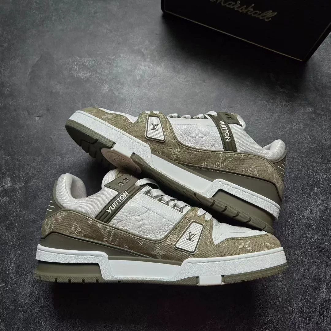 Louis Vuitton Louis Vuitton Training Green Lowtop Sneakers 25 Men Size US 10 / EU 43 - 2 Thumbnail
