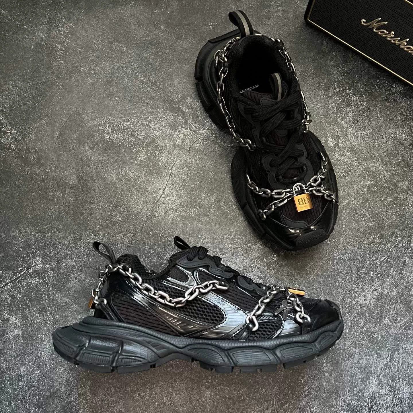 Balenciaga Balenciaga Lowtop Sneakers XXXL Men Size US 10 / EU 43 - 5 Thumbnail