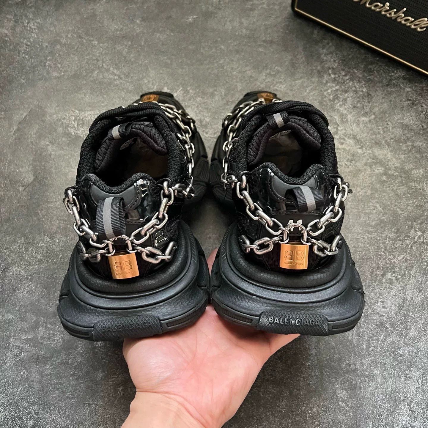 Balenciaga Balenciaga Lowtop Sneakers XXXL Men Size US 10 / EU 43 - 6 Thumbnail