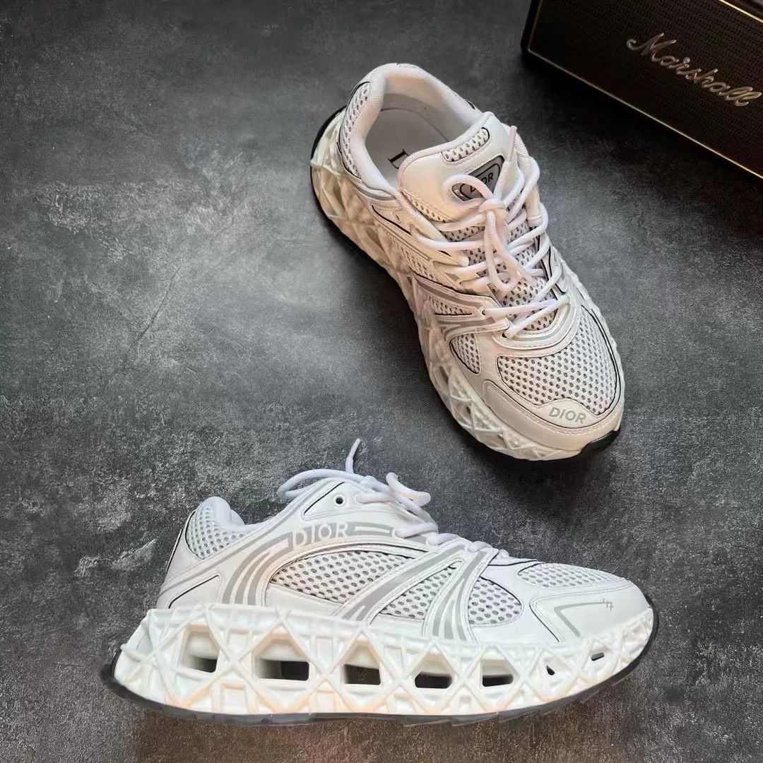 Dior Dior White Lowtop Sneakers 35 Men Size US 5 / EU 37 - 6 Thumbnail