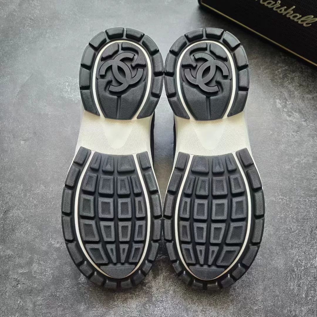 Chanel Chanel Black Lowtop Sneakers 24 Women Size US 8 / IT 38 - 7 Thumbnail