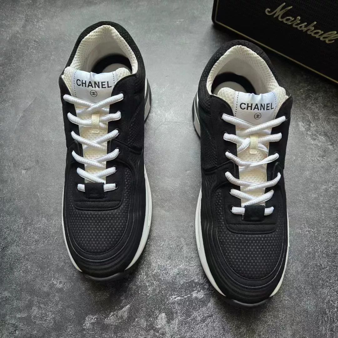 Chanel Chanel Black Lowtop Sneakers 24 Women Size US 8 / IT 38 - 3 Thumbnail