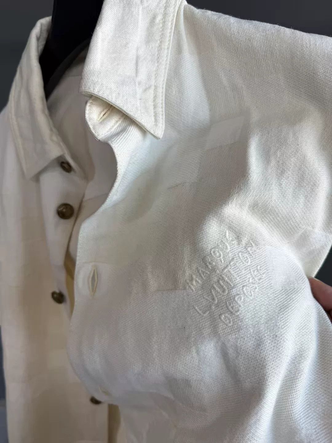 Louis Vuitton Louis Vuitton Denim White Shirt S Men Size US S / EU 44-46 / 1 - 4 Thumbnail
