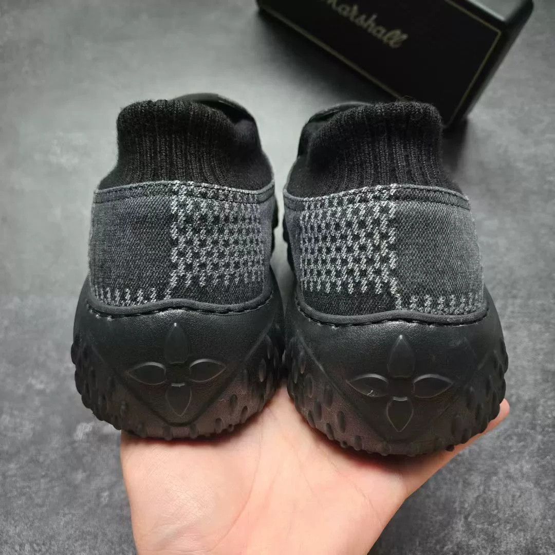 Louis Vuitton Louis Vuitton Gray Lowtop Sneakers 10 Men Size US 10 / EU 43 - 6 Thumbnail