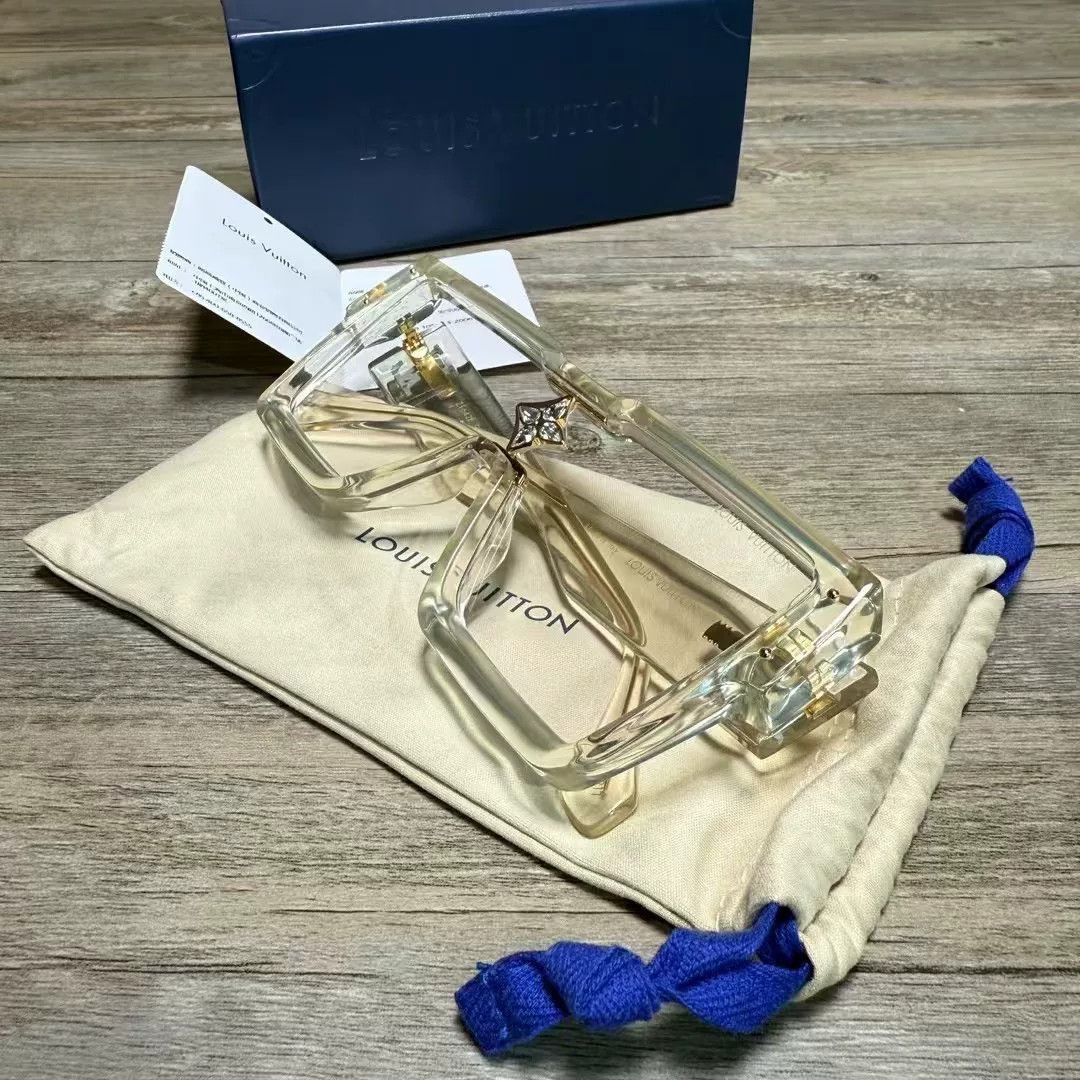 Louis Vuitton Louis Vuitton Gold Item L Men Size ONE SIZE - 2 Thumbnail