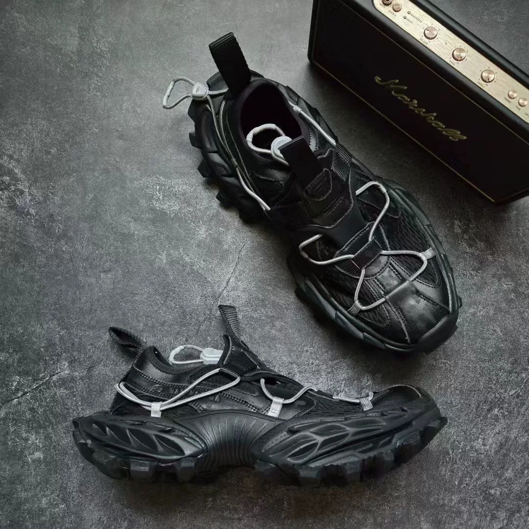 Balenciaga Balenciaga Black Lowtop Sneakers 42 Men Size US 9 / EU 42 - 5 Thumbnail