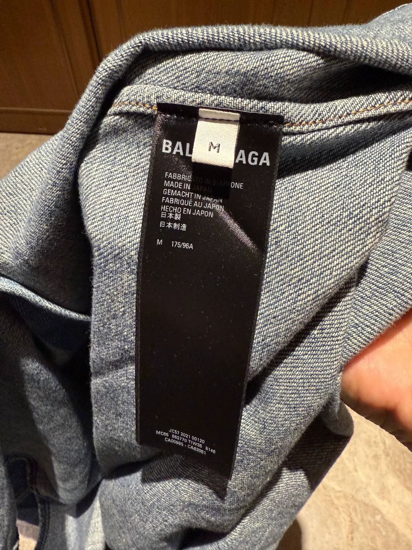 Balenciaga Balenciaga Retro Embroidered Blue Shirt M Men Size US M / EU 48-50 / 2 - 6 Thumbnail