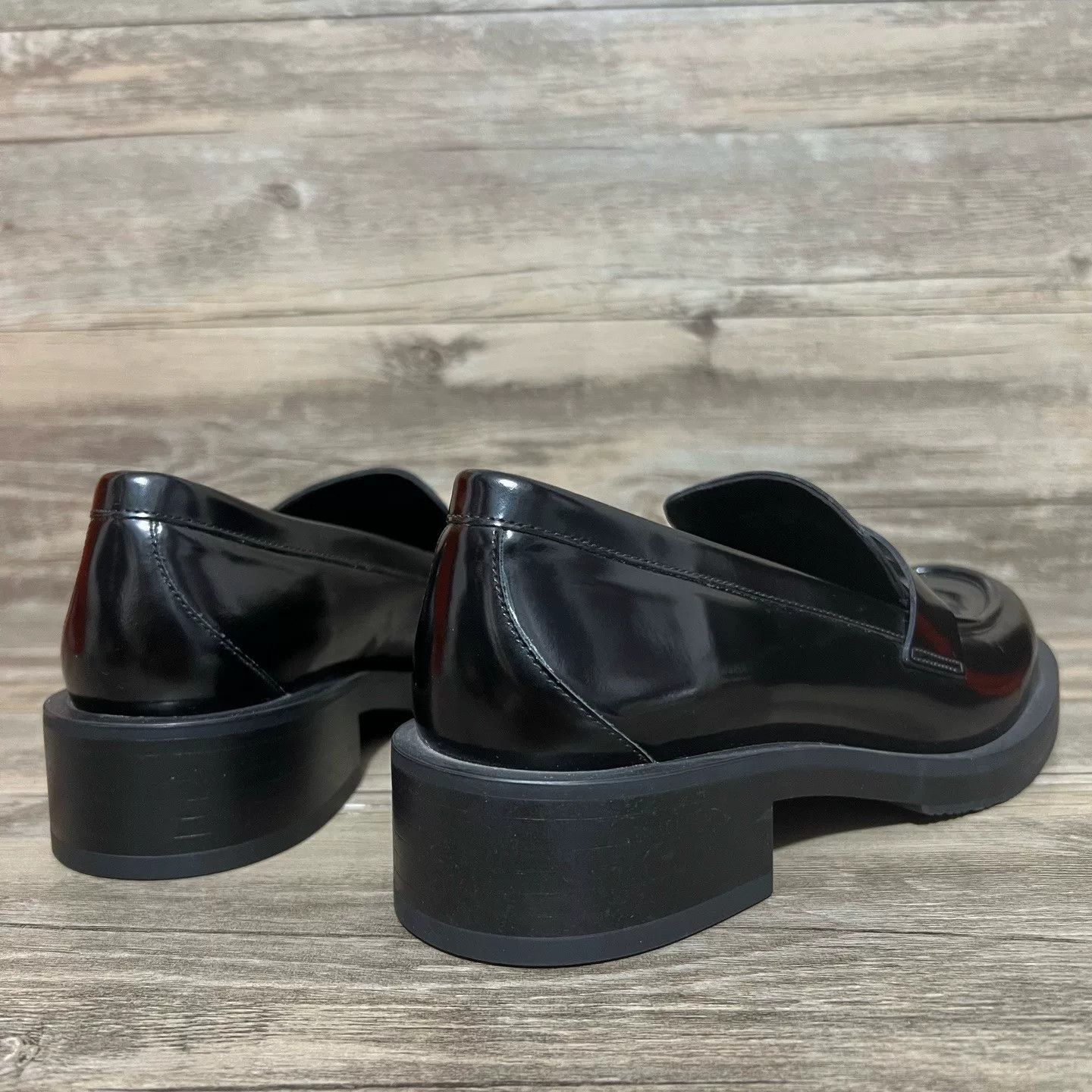 Stuart Weitzman Stuart Weitzman Lowtop Sneakers 37 Women Size US 6.5 / IT 36.5 - 3 Thumbnail