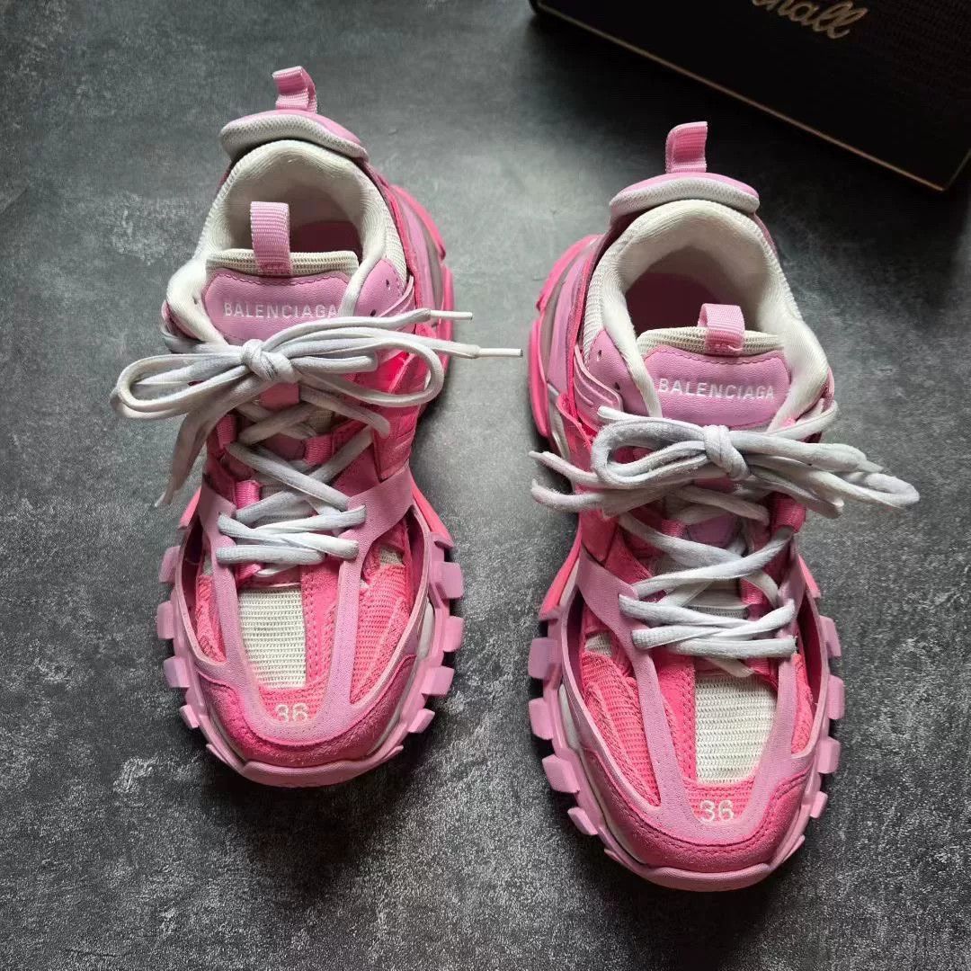 Balenciaga Balenciaga Pink Lowtop Sneakers 36 Women Size US 6 / IT 36 - 3 Thumbnail