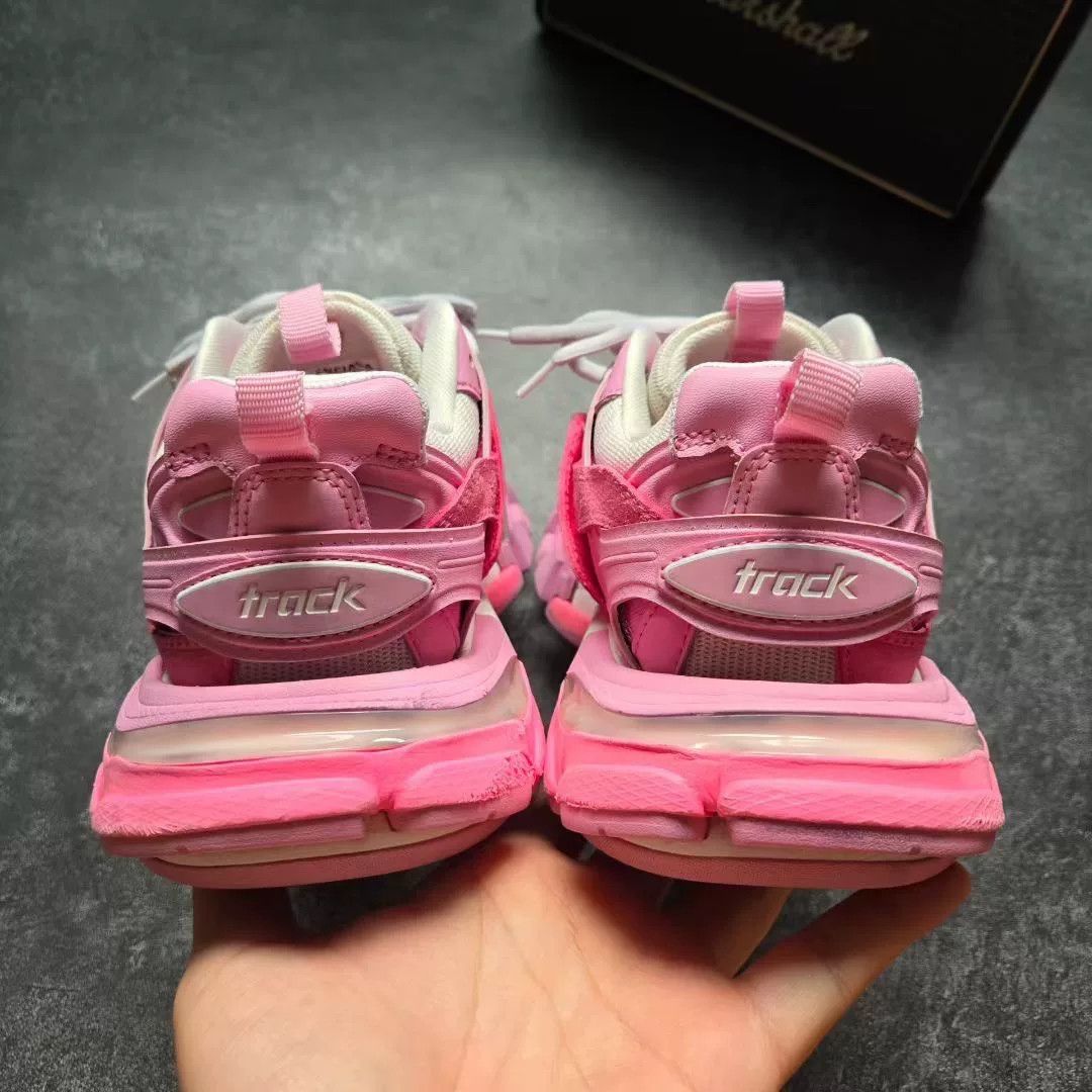 Balenciaga Balenciaga Pink Lowtop Sneakers 36 Women Size US 6 / IT 36 - 6 Thumbnail