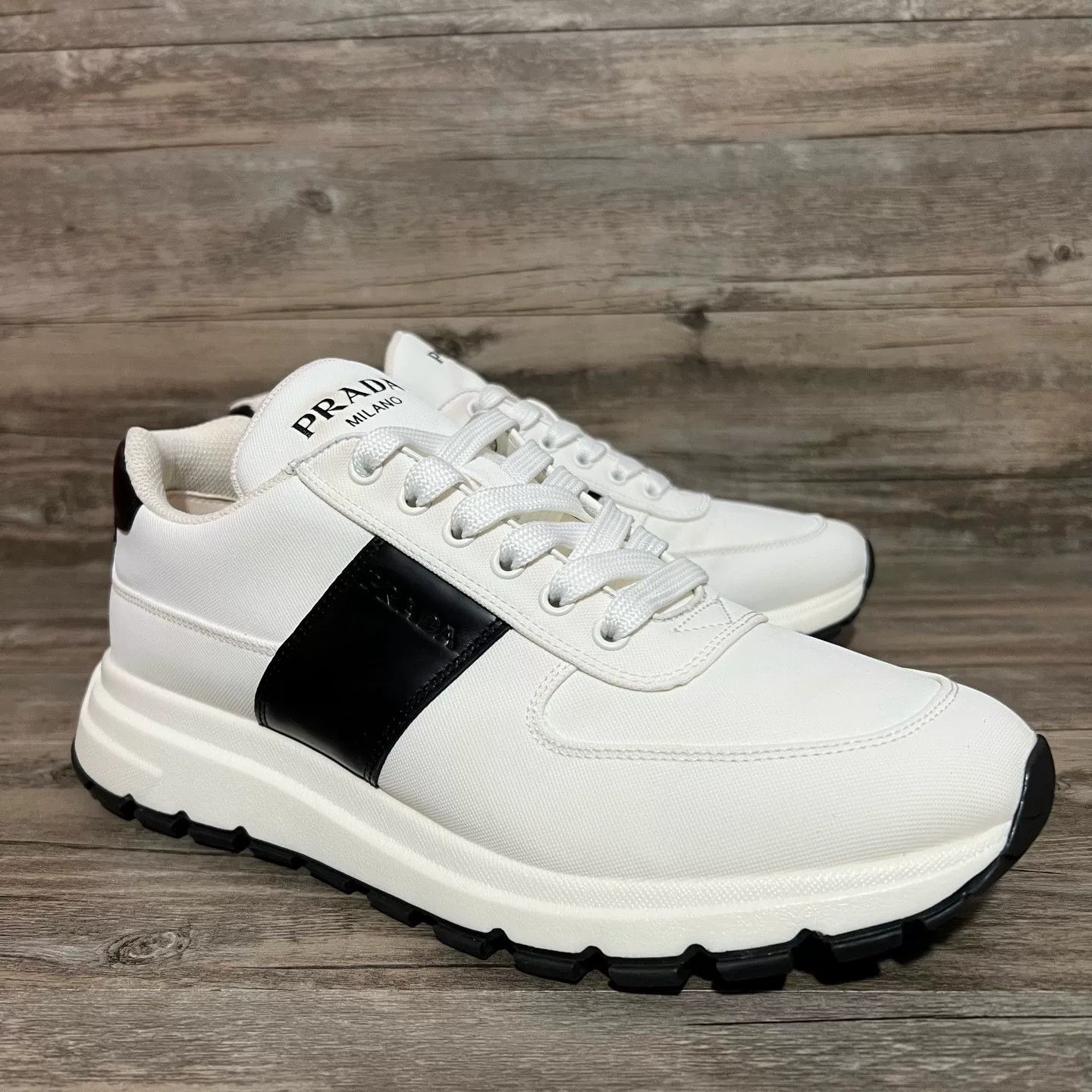Prada Prada Casual Black Lowtop Sneakers 42 Men Size US 9 / EU 42 - 2 Thumbnail
