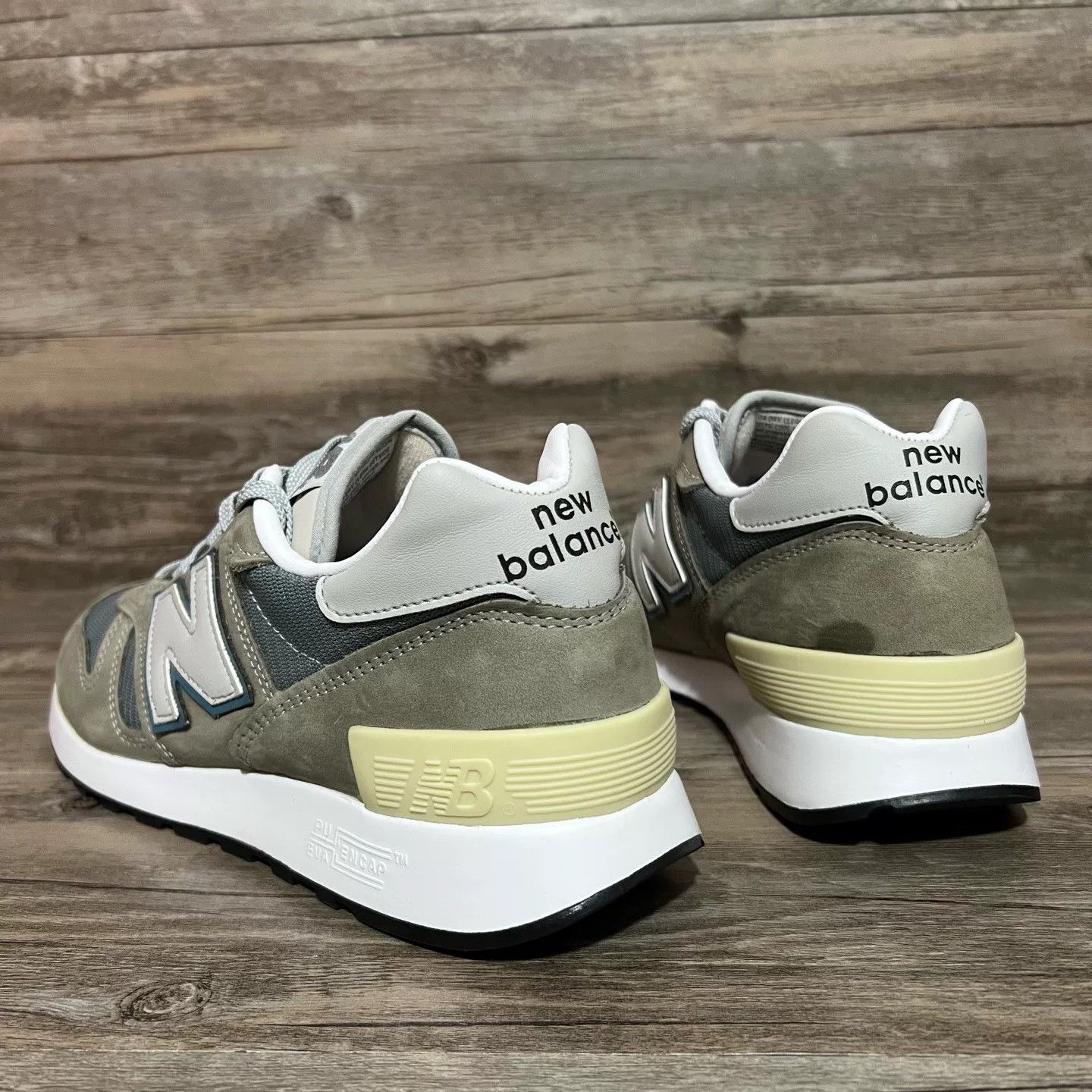 New Balance New Balance Gray Lowtop Sneakers M Men Size US 10 / EU 43 - 4 Thumbnail